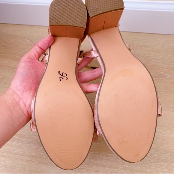 Steve Madden Sundaze Ruffle Satin Block Heels - Picture 8 of 9